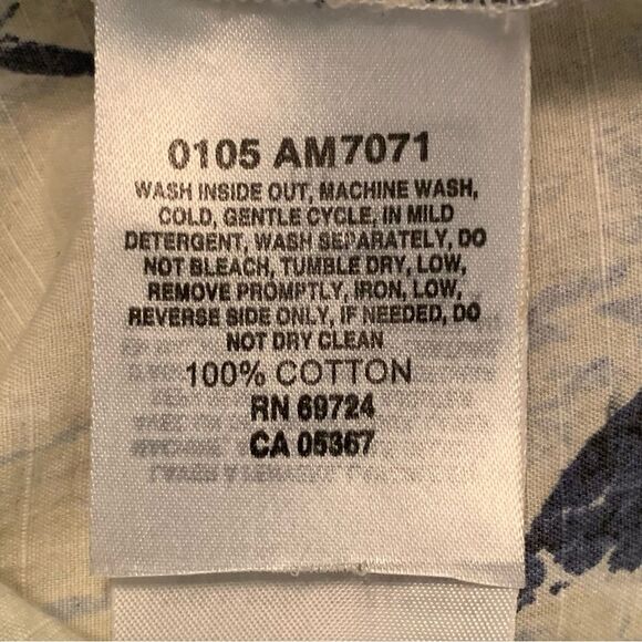 COLUMBIA Shirt Mens 100% Cotton Short Sleeve Button Up Cream Blue Swordfish. - Picture 8 of 10